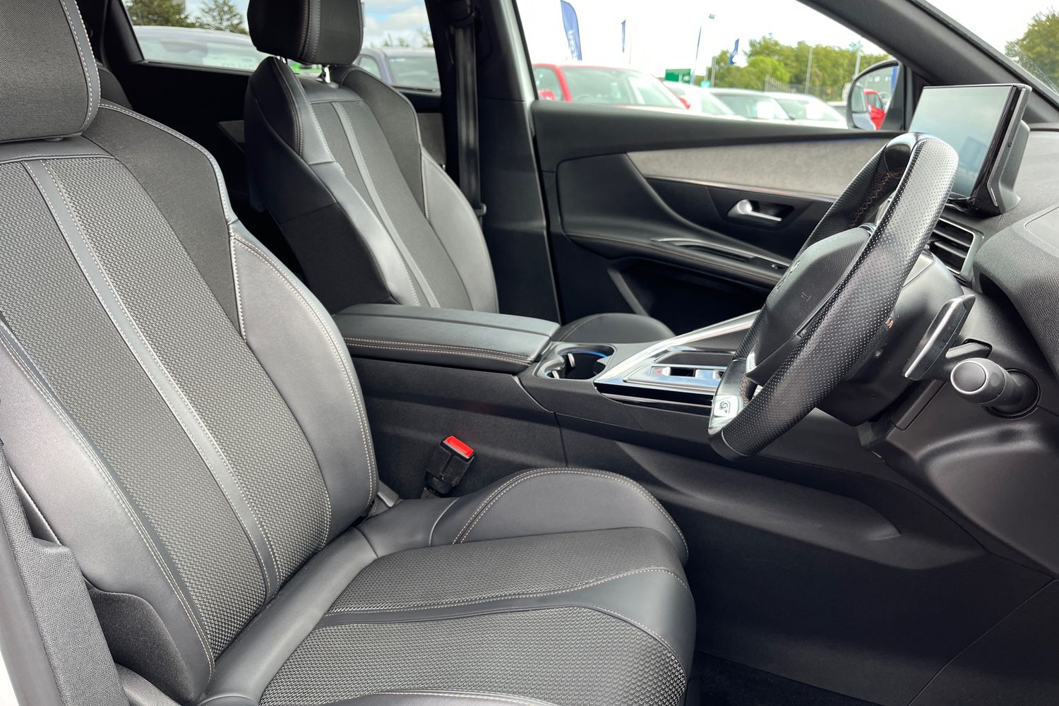 Peugeot 5008 Photo 16