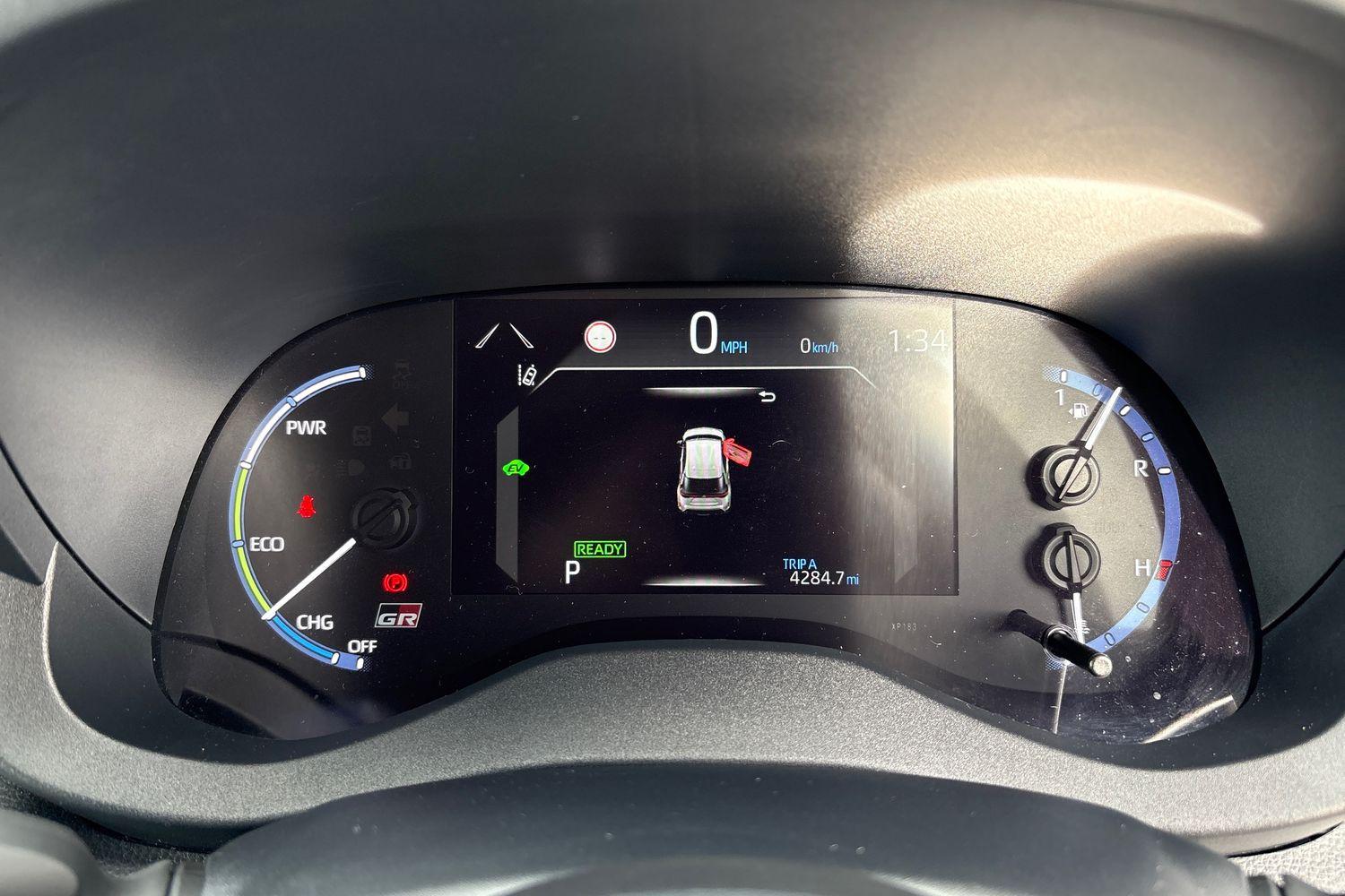 Toyota YARIS CROSS Photo 12