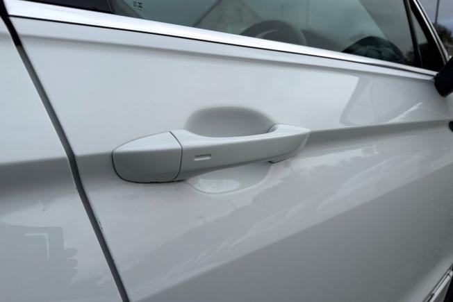VOLKSWAGEN Tiguan Photo 30