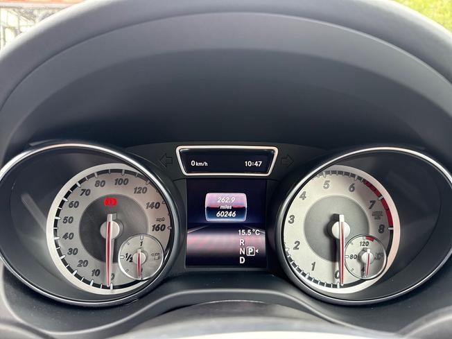 MERCEDES-BENZ Gla Photo 15