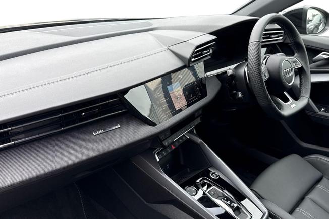 AUDI A3 Photo 2