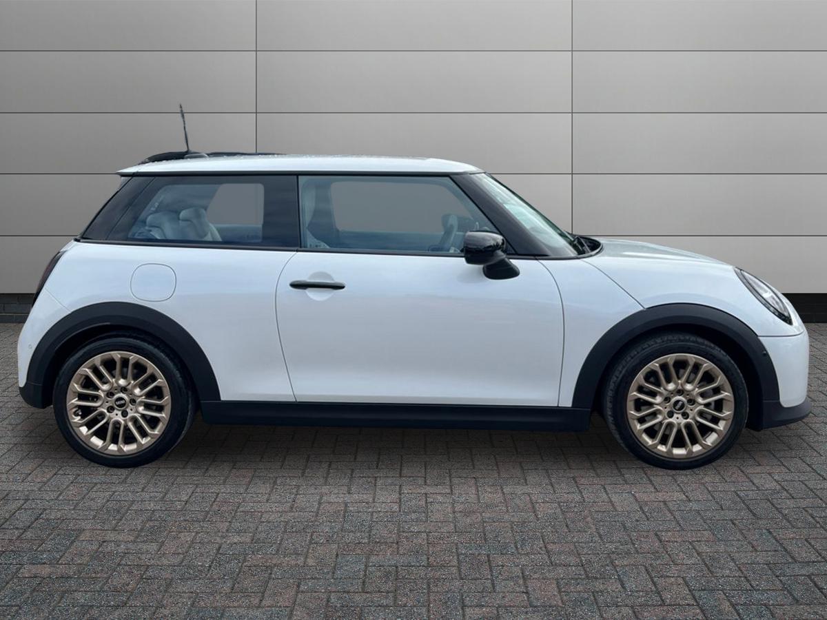 MINI Cooper Photo 5