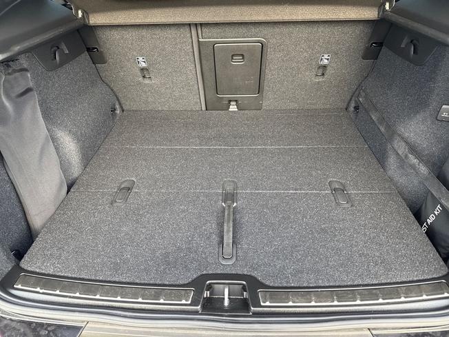 VOLVO Xc40 Photo 29