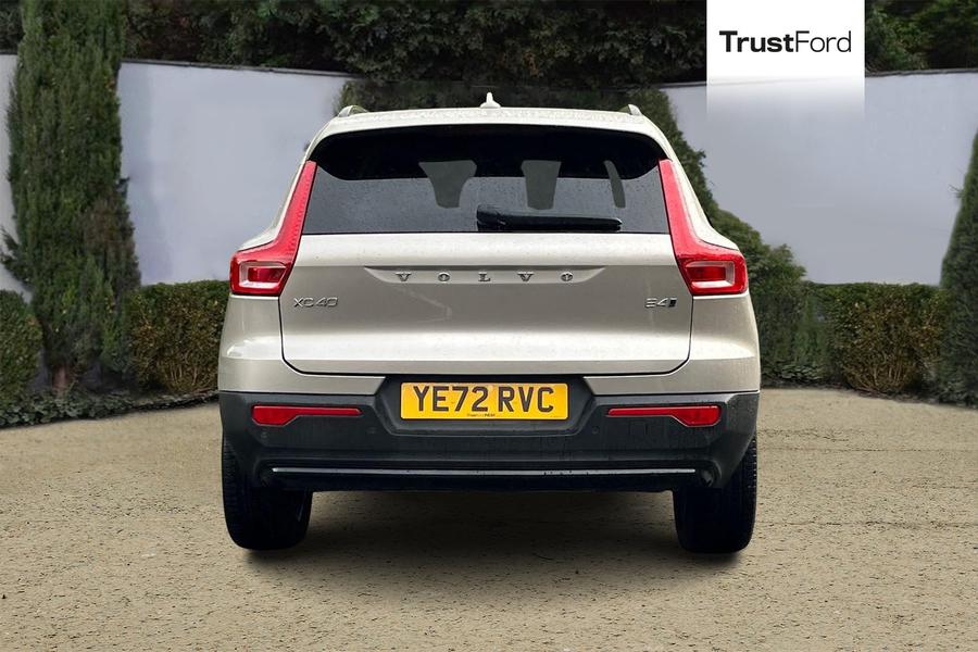 Volvo XC40 Photo autoimg-010f293bcbaf78ad7b43cef93574cf3cf465ee75.jpg