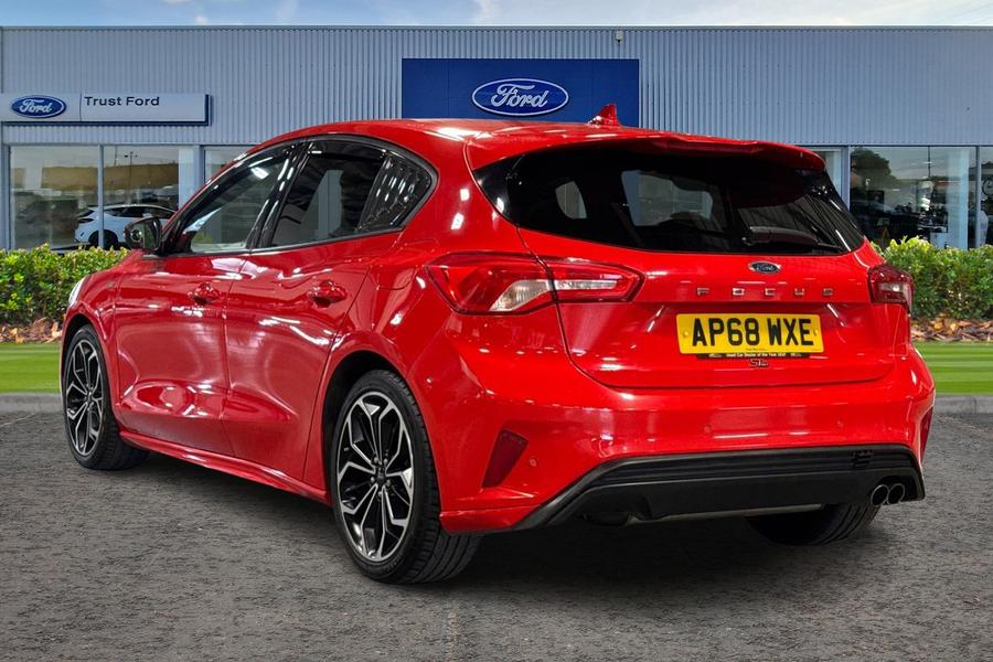 Ford Focus Photo autoimg-01138e3ad66f3d710afab2983c6aed3cbbf941b2.jpg