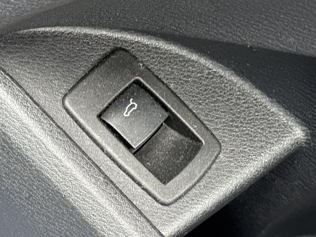 BMW X1 Photo 30