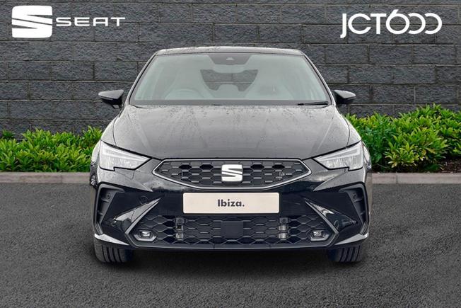 SEAT Ibiza Photo 8