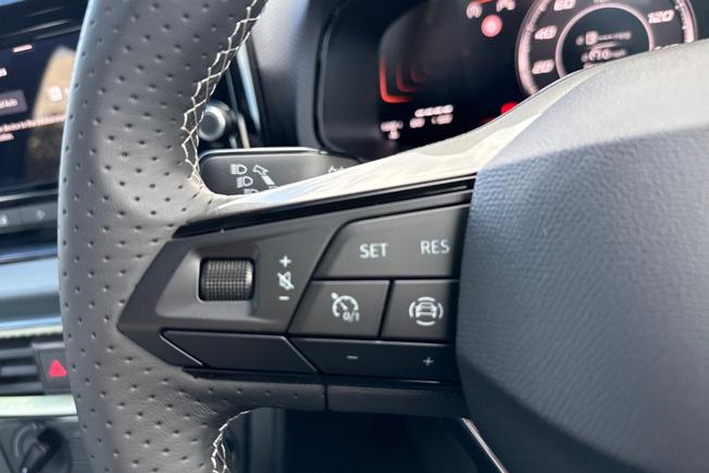 SEAT Arona Photo 16