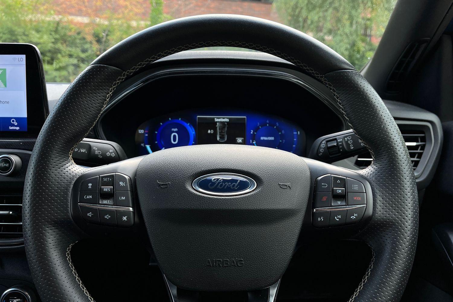 Ford Focus Photo 11