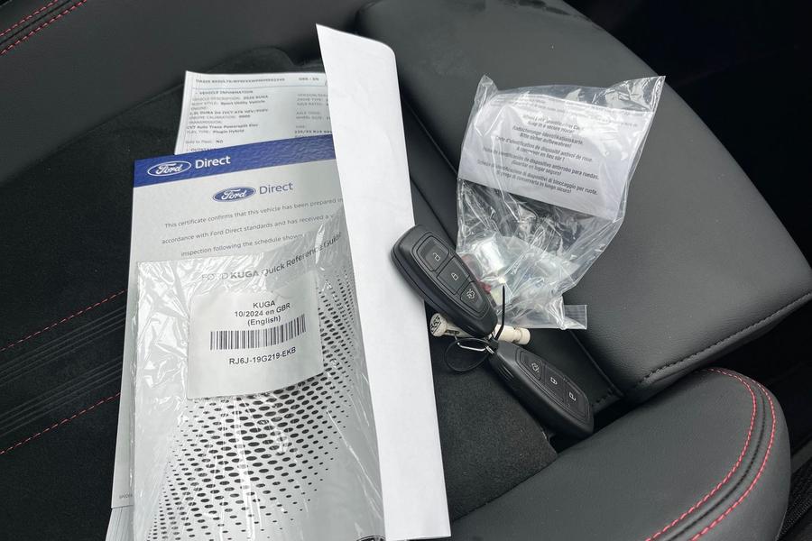 Ford Kuga Photo autoimg-0122f19c4147daa8bcf9776e2c36849b62d1054f.jpg