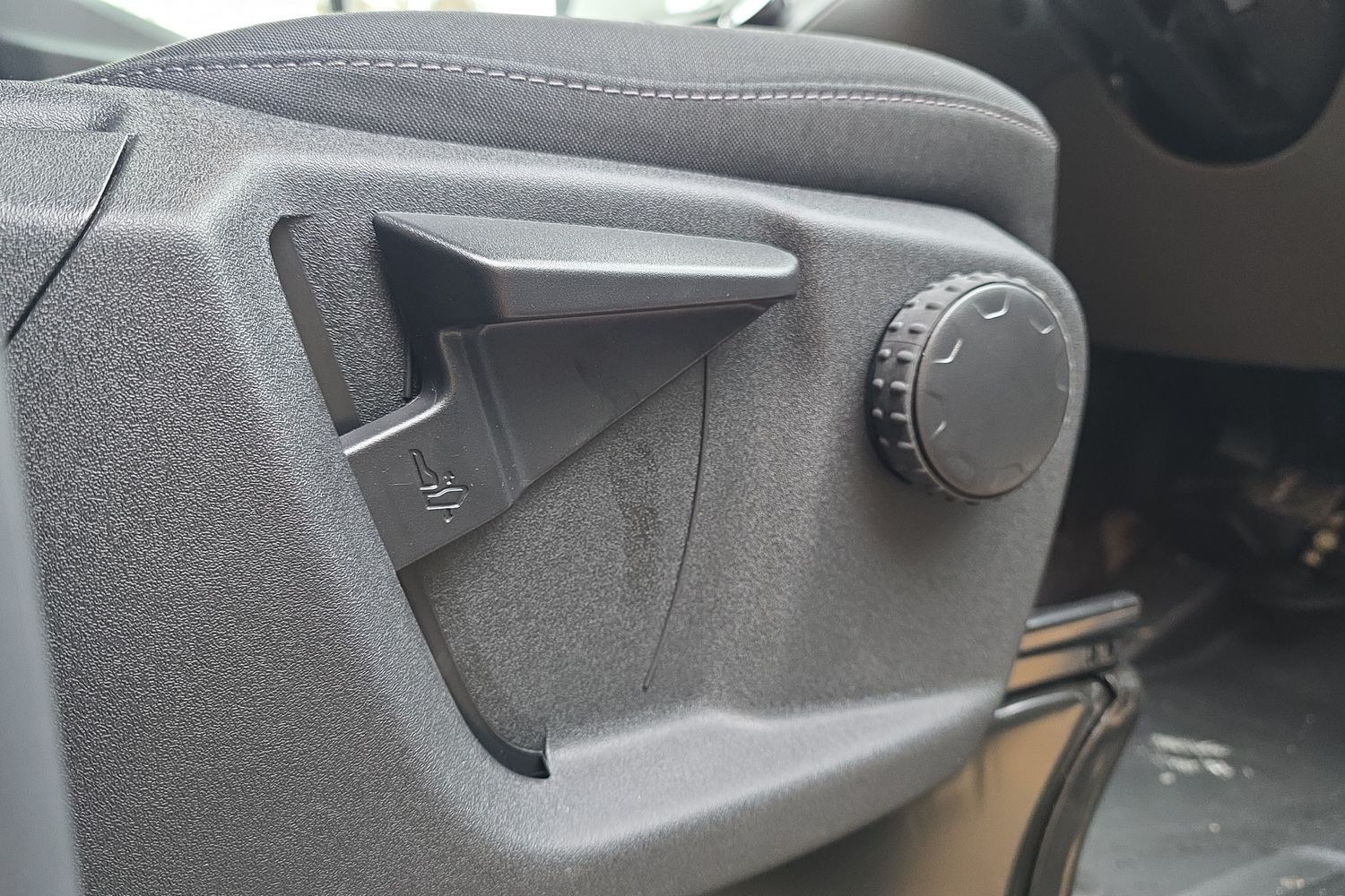 Ford E-TRANSIT Photo 29