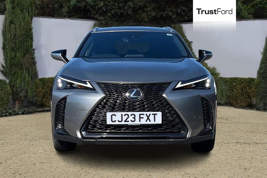 Lexus UX Photo autoimg-01246ddd87744f91b91dde67a9b8d2cc1dcbf4a0.jpg