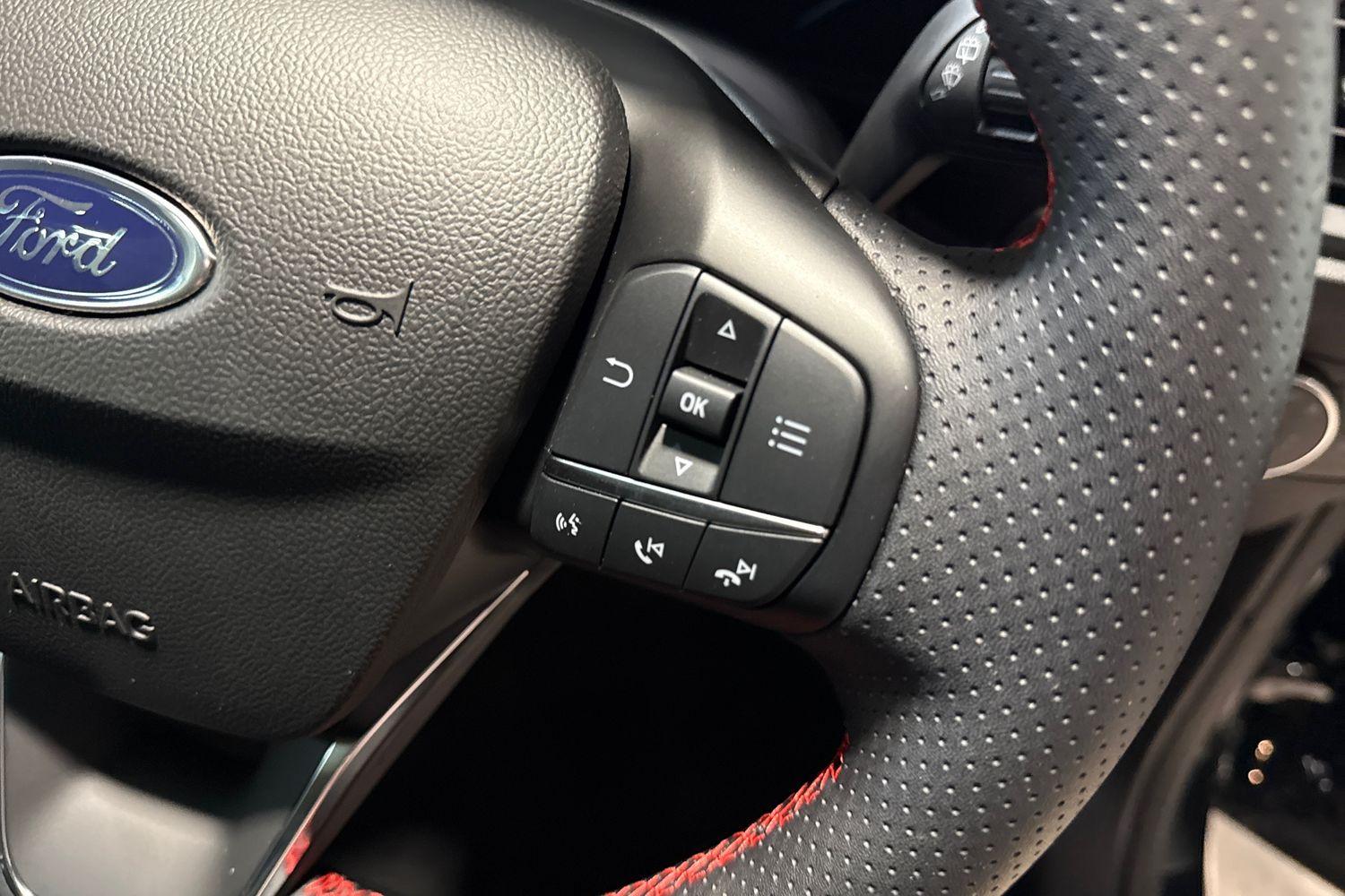 Ford FOCUS Photo 27