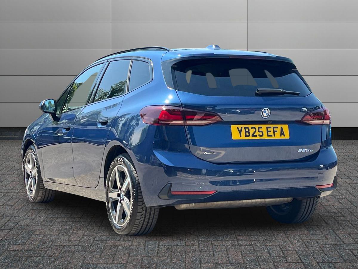 BMW 2 Series Active Tourer Photo 1