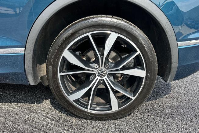 VOLKSWAGEN Tiguan Photo 27