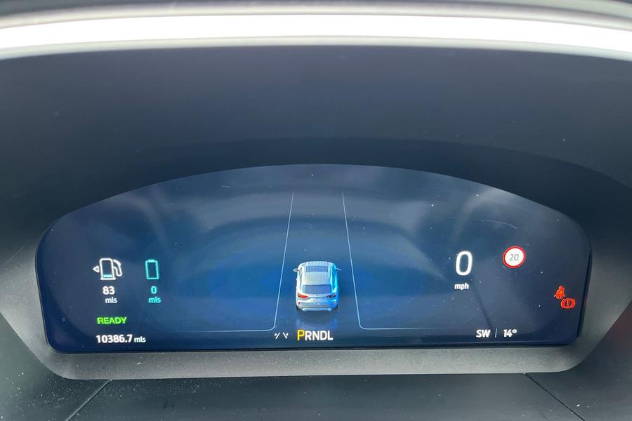 Ford KUGA Photo autoimg-0128dc76f32191ee439a1176c7723c11ea85d762.jpg