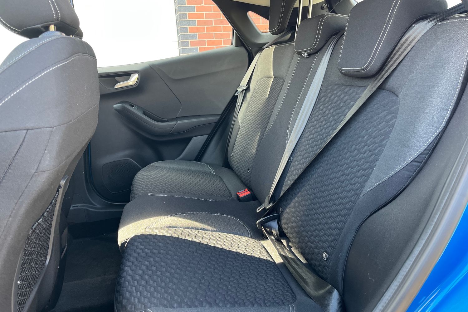 Ford PUMA Photo 19
