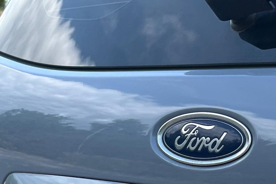 Ford ECOSPORT Photo autoimg-012d668aa35db68b6beea7eb7e5a814290f4354b.jpg