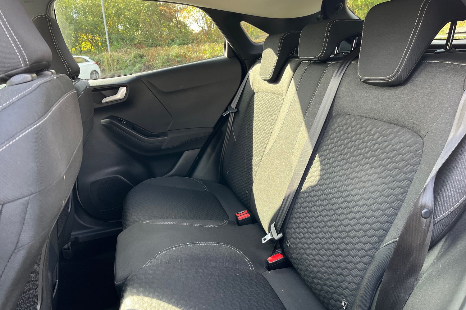 Ford Puma Photo 34