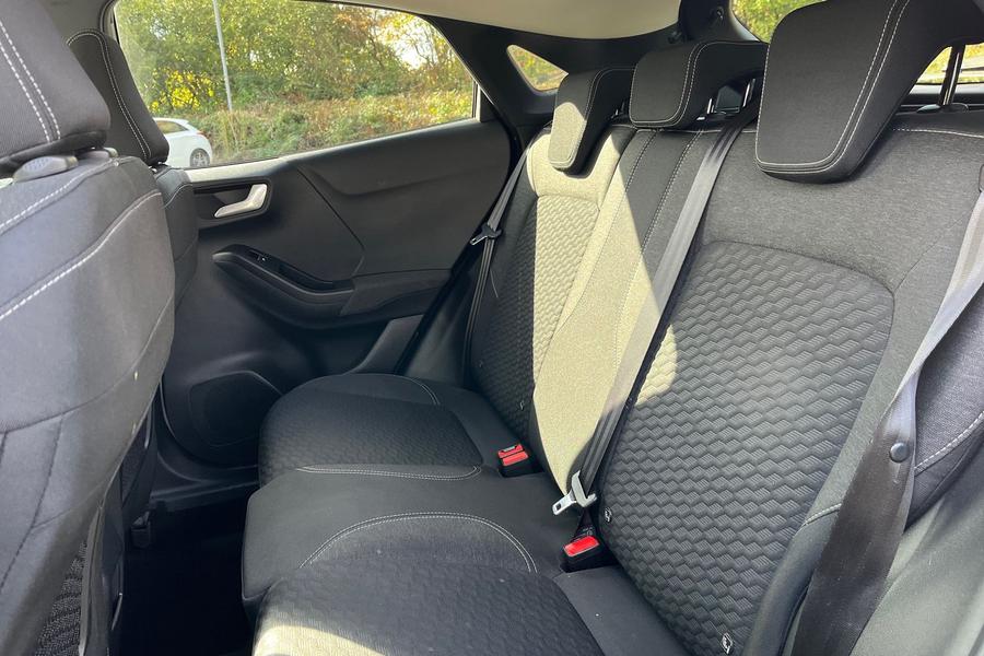 Ford Puma Photo autoimg-012f031d491f3393b888f8554479d92ff4b5b5b0.jpg