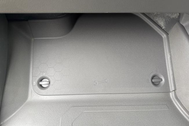 Volkswagen Crafter Photo 30