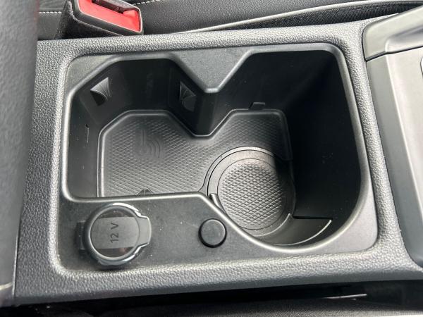Volkswagen Golf Photo autoimg-01350bb6351a1b176ff7dc4d6303fa7c12c5e258.jpg