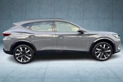 CUPRA Formentor Photo 4