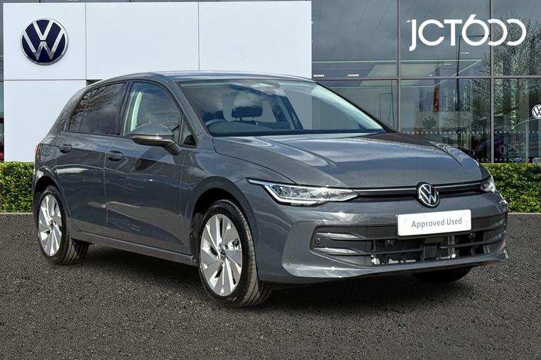 Used 2026 VOLKSWAGEN Golf 1.5 eTSI MHEV Match Hatchback 5dr Petrol Hybrid DSG Euro 6 (s/s) (150 ps) Grey at JCT600