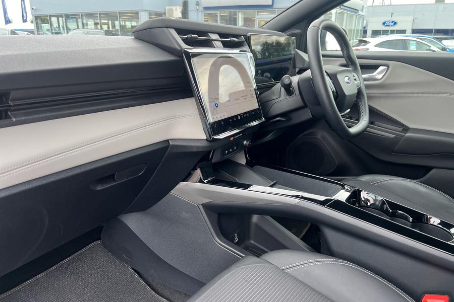 Ford PUMA Photo autoimg-014a6511177e6704ad910d2090837b3482775cd3.jpg