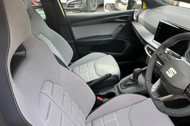 SEAT Ibiza Photo 26