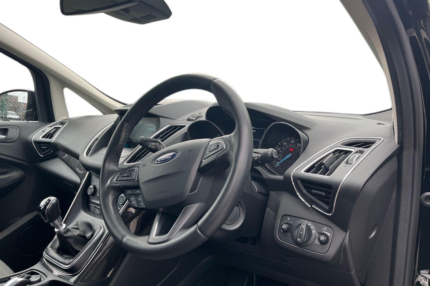 Ford C-MAX Photo 8