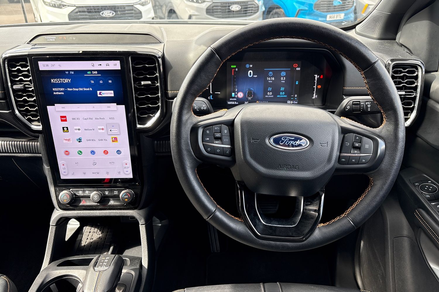 Ford RANGER Photo 28