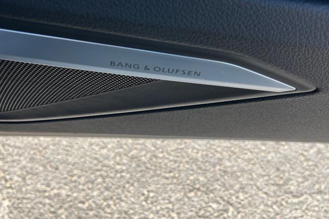 AUDI e-tron Photo 45