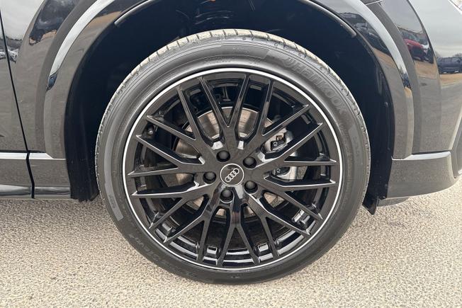 AUDI Q2 Photo 5