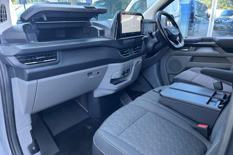 Used Ford TRANSIT CUSTOM LF74PGB 25