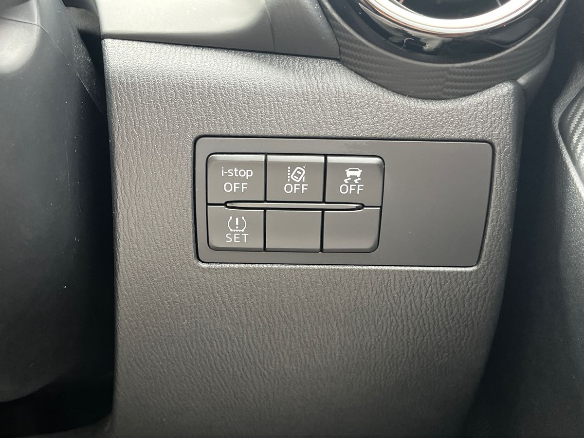 Mazda Mazda2 Photo 31