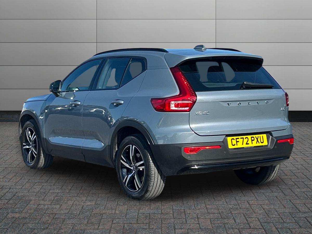 Volvo XC40 Photo 1