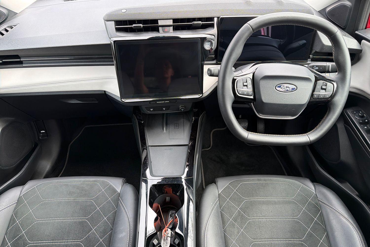 Ford Puma Gen-E Photo 9