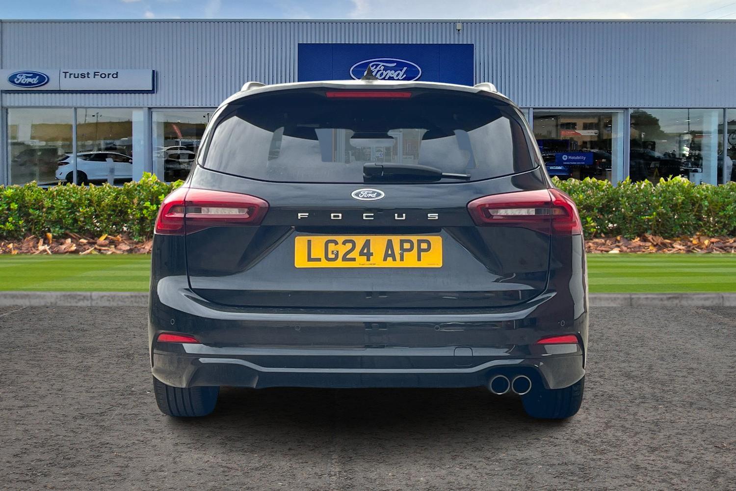 Ford Focus Photo 6