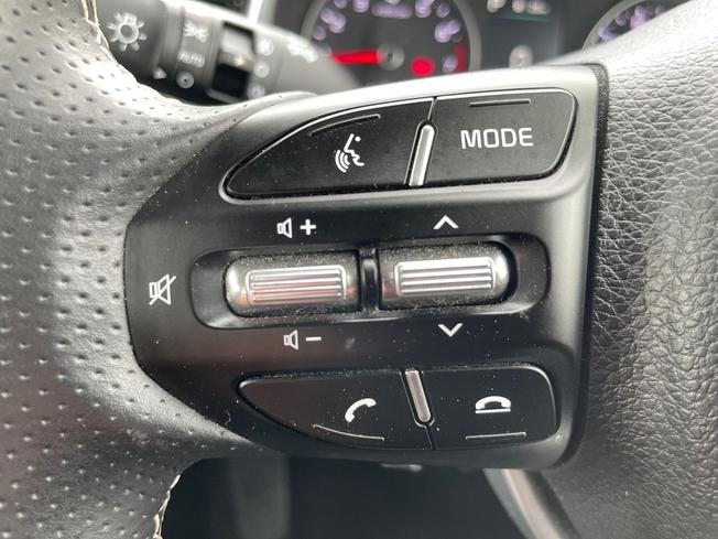 KIA Stonic Photo 16