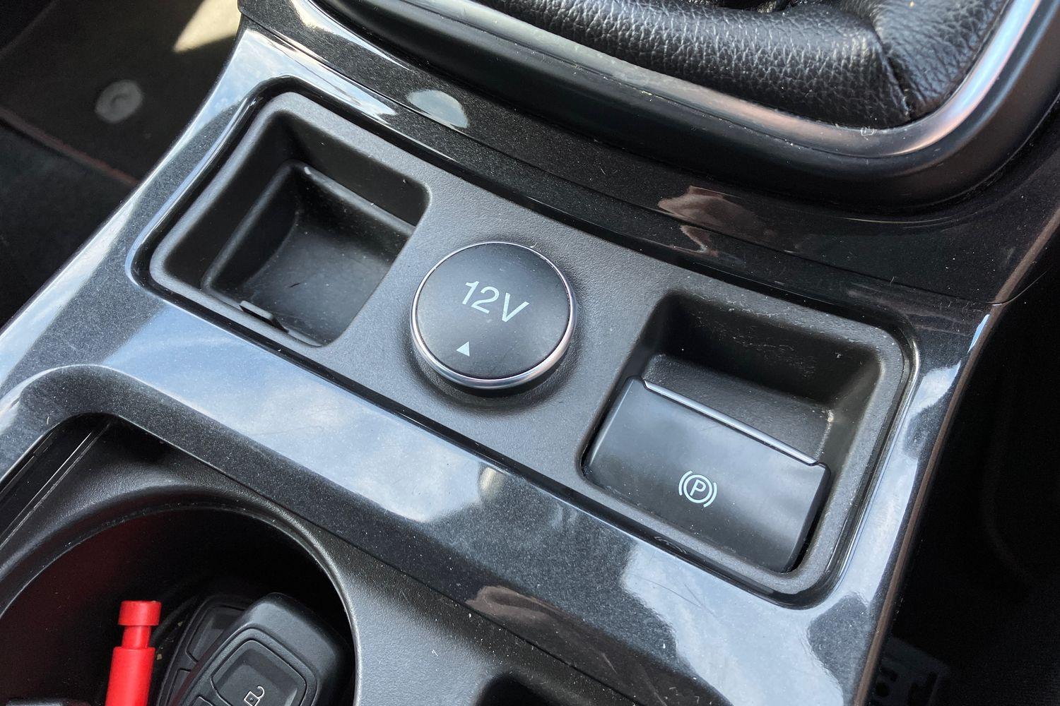 Ford KUGA Photo 24