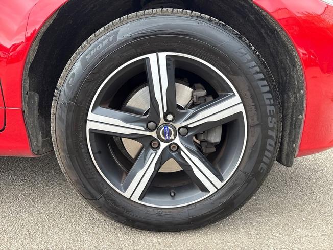 VOLVO XC60 Photo 5