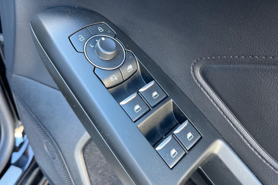 Ford Focus Photo autoimg-016d0ace85140ce23d84f87db2f9b2a436a1ade8.jpg