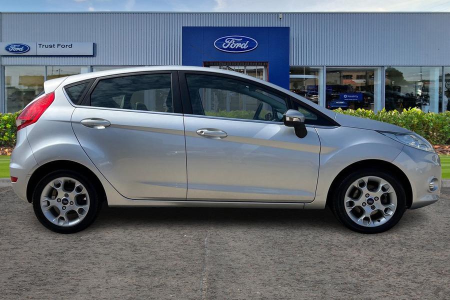 Ford Fiesta Photo autoimg-016ef49c8caddebf0c4f93b83a42b7a04025d836.jpg