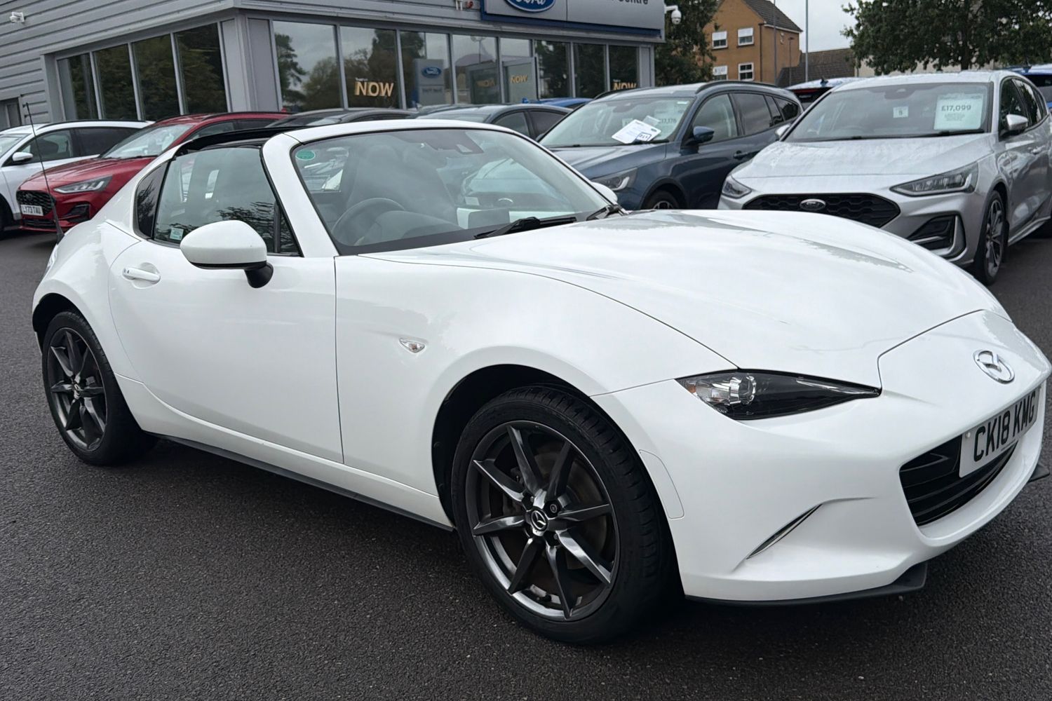 Mazda MX-5 Photo 30