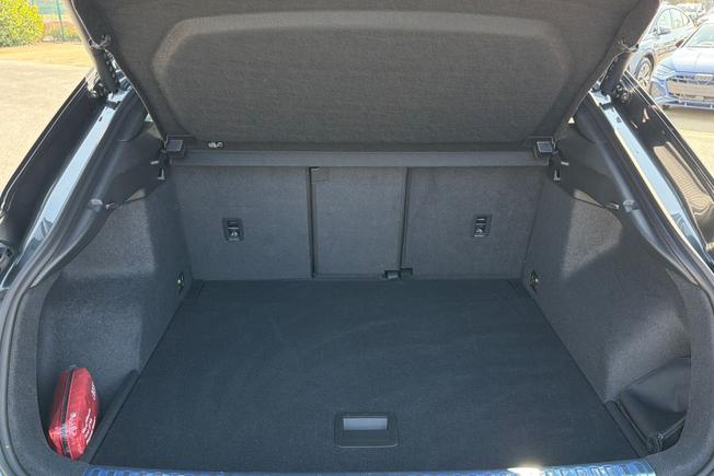 Audi Q3 Photo 12