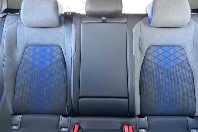 VOLKSWAGEN Golf Photo 43