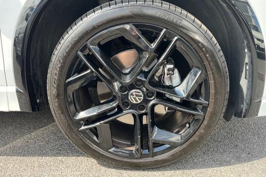 Volkswagen Tiguan Photo autoimg-017e48c1b4b8e0e44dff3d0a87da69323fdd596e.jpg