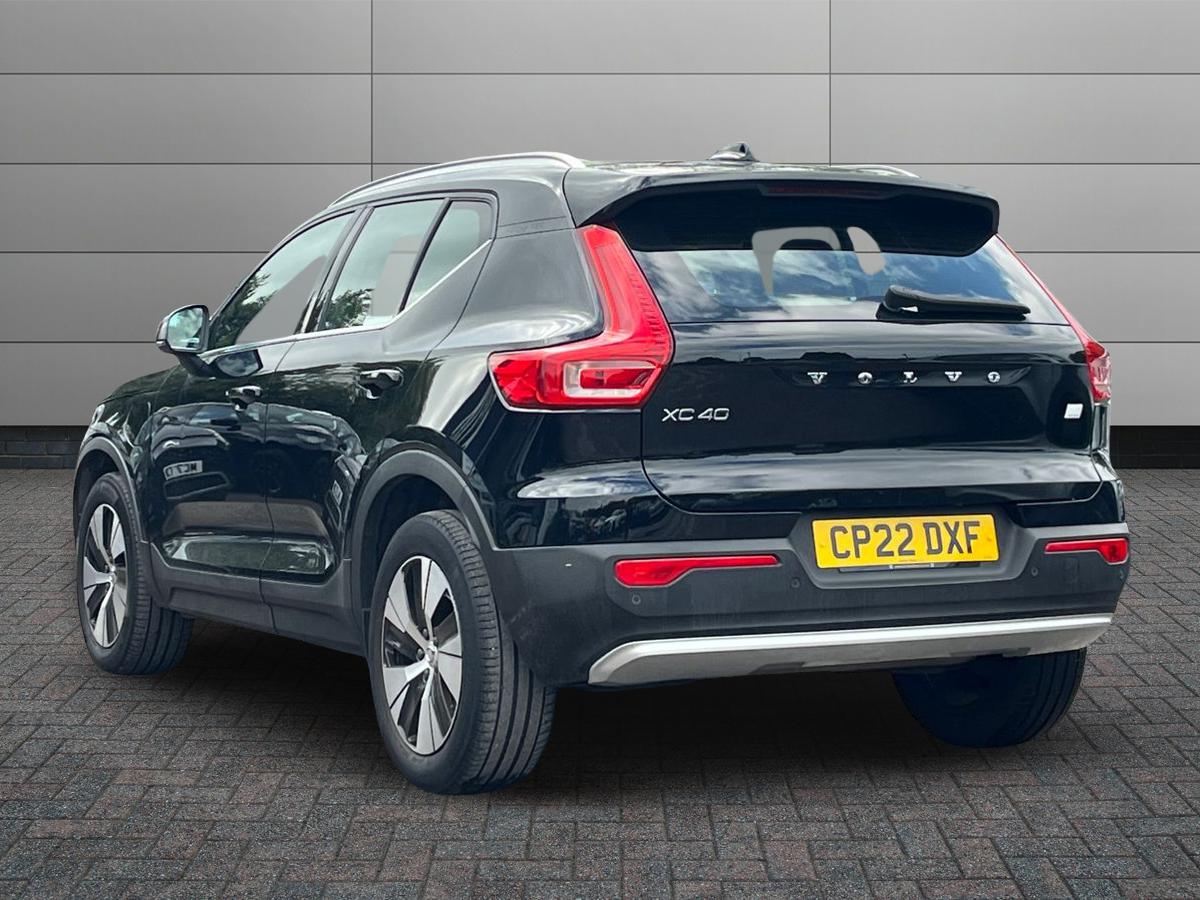 Volvo XC40 Photo 1