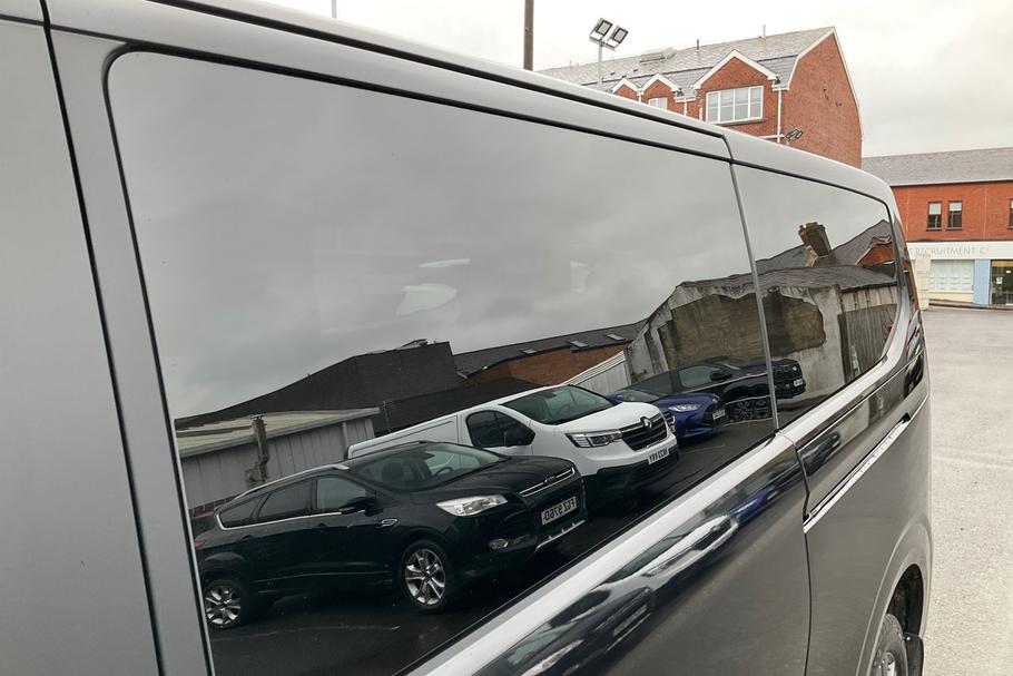 Used FORD TOURNEO CUSTOM EA25ZWE 37